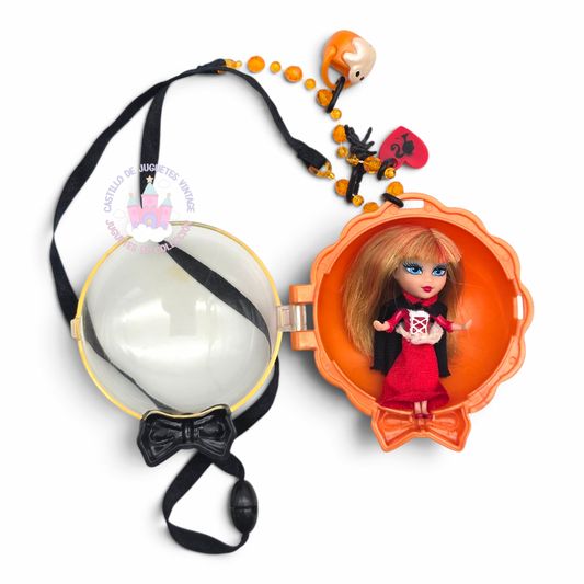 Muñeca Vintage Barbie Peekaboo Petites Club - Pre-Loved ❤️/Segunda Mano #8 Halloween Vampire Año 2008