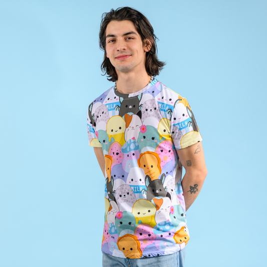 Playera unisex Squishmallows x Cakeworthy