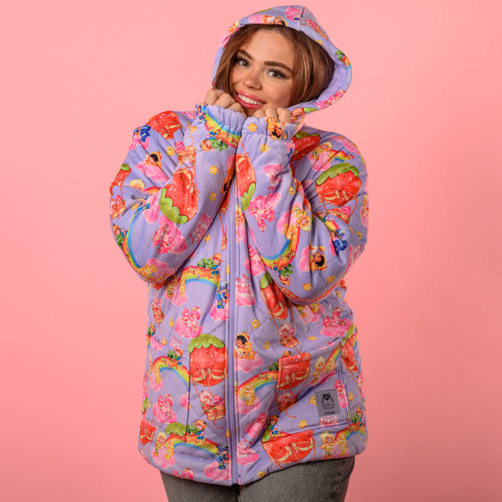 Chamarra Strawberry shortcake y Care bears x Cakeworthy Rosita Fresita Osito Cariñositos tipo terciopelo
