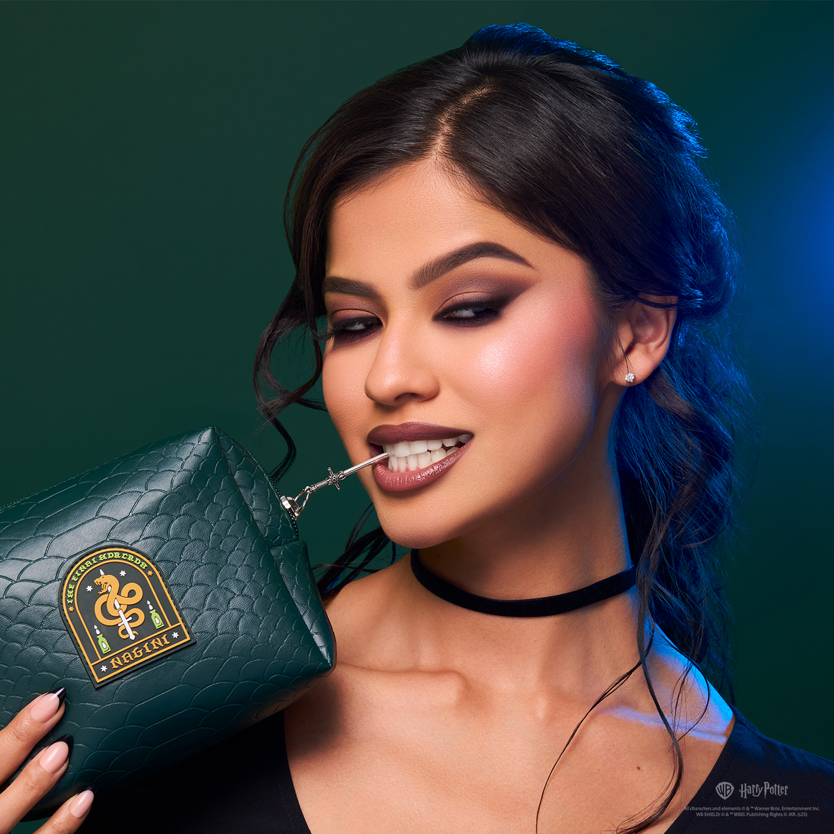 ⚠️ PREVENTA Maquillaje Harry Potter Dark arts cosmetiquera con body gems