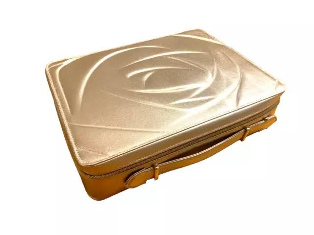 Neceser cosmetiquera maletin Train Case Lancome Original. Semi rígido