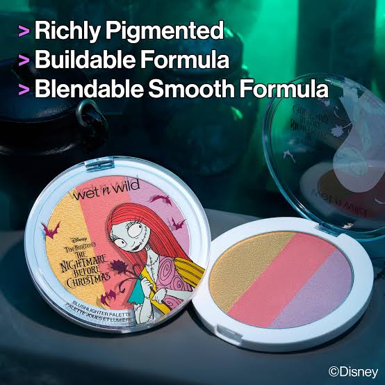 Nightmare before Christmas x Wet n Wild makeup blush, iluminador