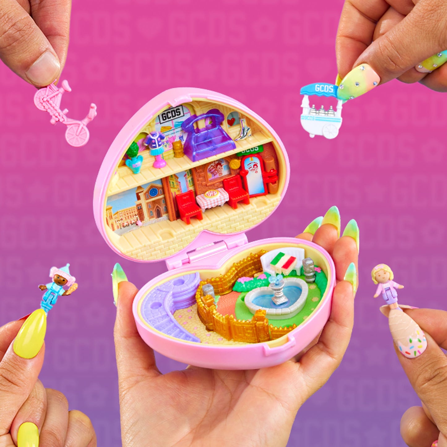 PREVENTA Polly Pocket x GCDS