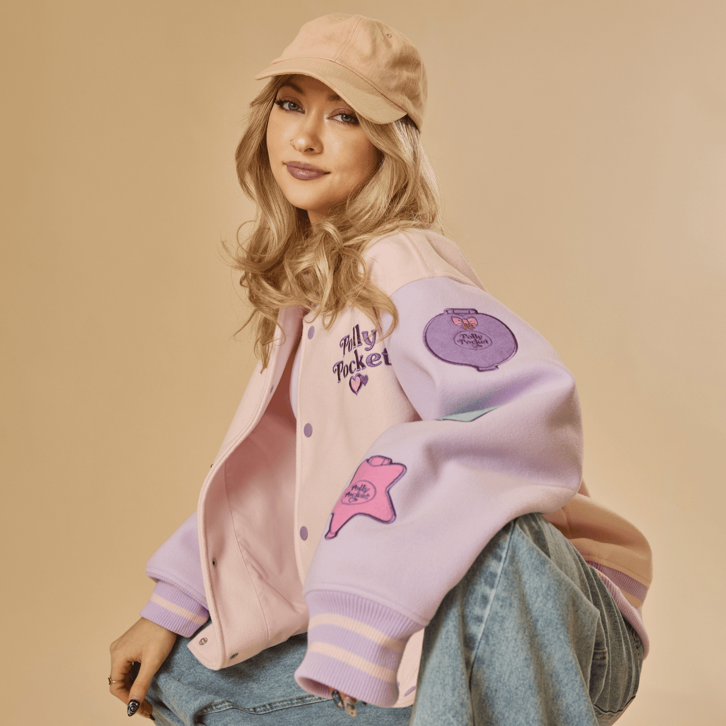 ⚠️PREVENTA IMPORTACIÓN Canadá Cakeworthy Polly Pocket Chamarra estilo varsity vintage Se enviará aprox 15-20 días habiles después de su compra (oversize)
