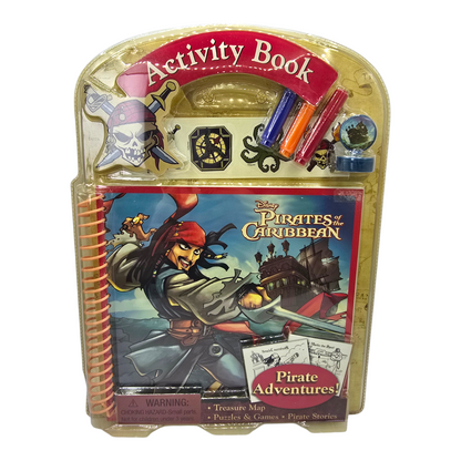 Piratas del Caribe libro de actividades Vintage año 2006 (seguramente necesitan rehidratarse los plumines y tintas)