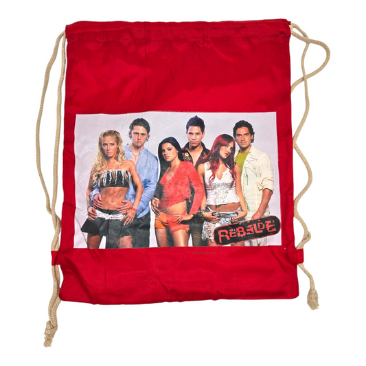 Bolsa de cuerda tipo saco Rebelde RBD loneta (sálvame del olvido, sálvame de la soledad) 44x34cm aprox roja pose