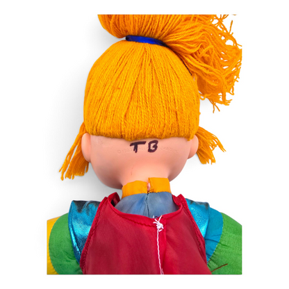 🌈✨Pre-loved Rainbow Brite años 80s 45 cms (segunda mano) Vestido recreado réplica manchita En cachete y marca plumón  #24