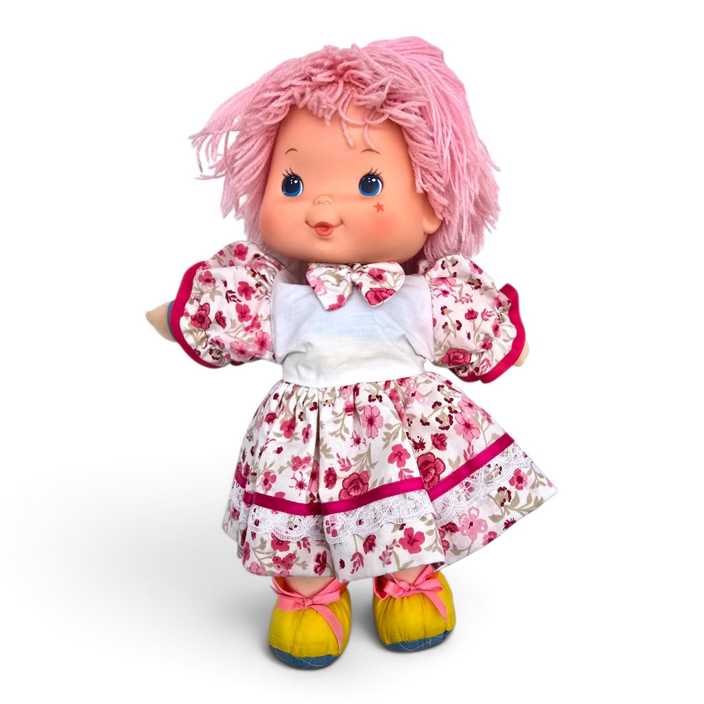 🌈✨Pre-loved Rainbow Brite años 80s Baby Brite 36 cms (segunda mano) con vestido genérico de cortesía mancha tinta en pies #36