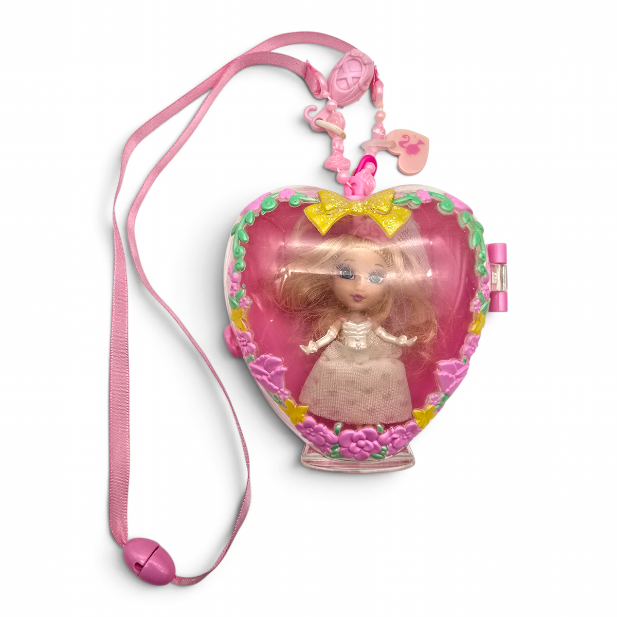 Muñeca Vintage Barbie Peekaboo Petites Club - Pre-Loved ❤️/Segunda Mano #41 Wedding Wishes Año 2008 True Love Laura