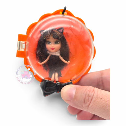 Muñeca Vintage Barbie Peekaboo Petites Club - Pre-Loved ❤️/Segunda Mano #6 Halloween Gato Negro Año 2008