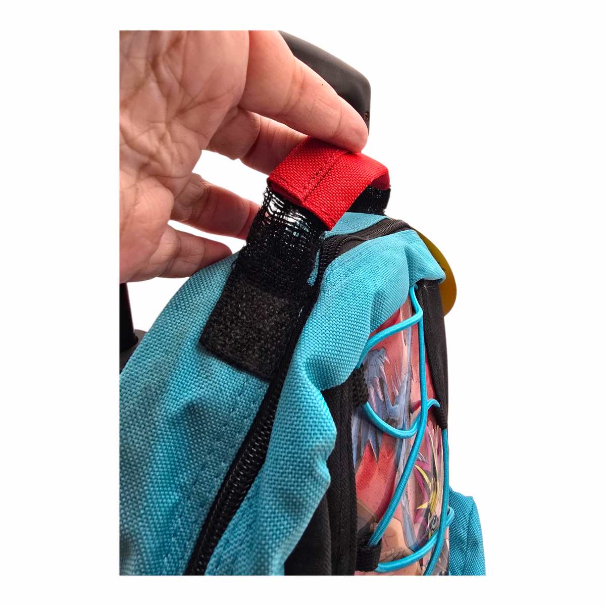 Mini Mochila Backpack vintage Yu-Gi-Oh! de carrito con termo genérico (Se está desintegrado el asa superior) 32x26 cms aprox roja