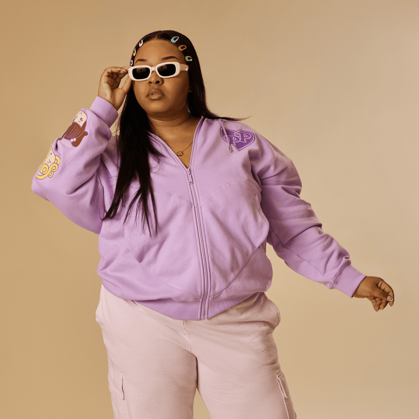⚠️PREVENTA IMPORTACIÓN Canadá Cakeworthy Polly Pocket Hoodie Bordada Se enviará aprox 15-20 días habiles después de su compra (a talla true to size)