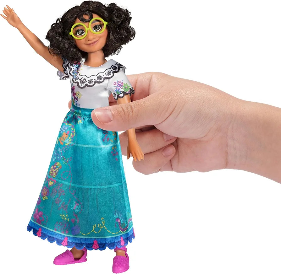 Disney Encanto Ultimate Madrigal Juego de Muñecas Familiares Incluye 12 Muñecas  tamaño Barbie