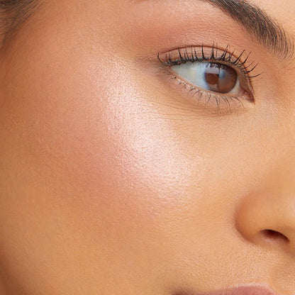 Winx x Colourpop Highlighter alto impacto