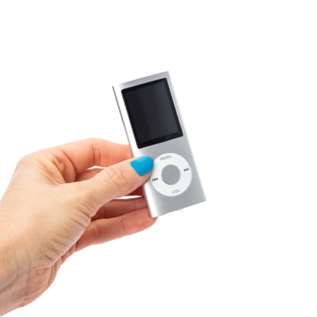 Reproductor Mp3 super retro! Tipo ipod con tarjeta de memoria de 16 GB micro SD plateado