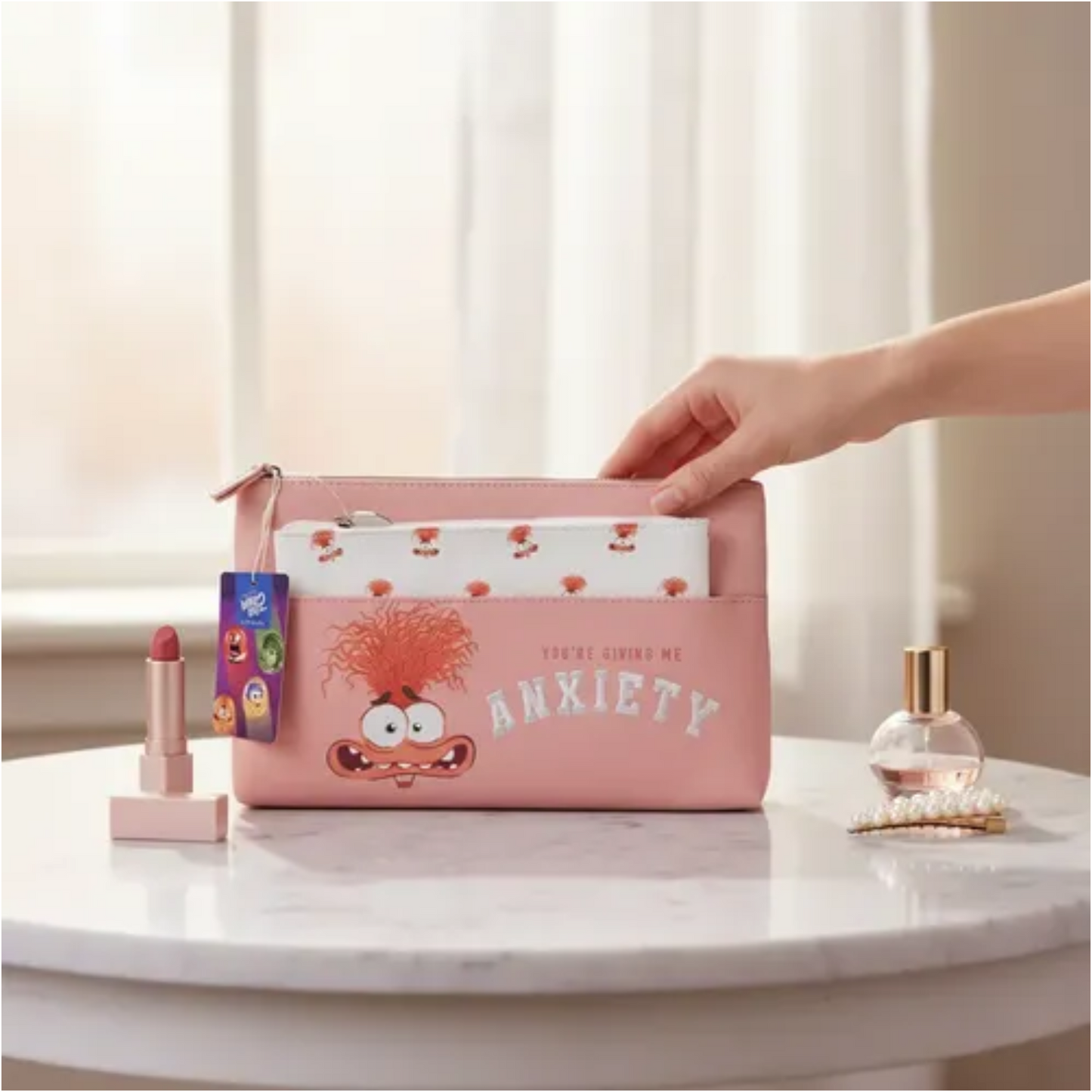 Estuche Cosmetiquera Clucth Doble Ansiedad Intensamente