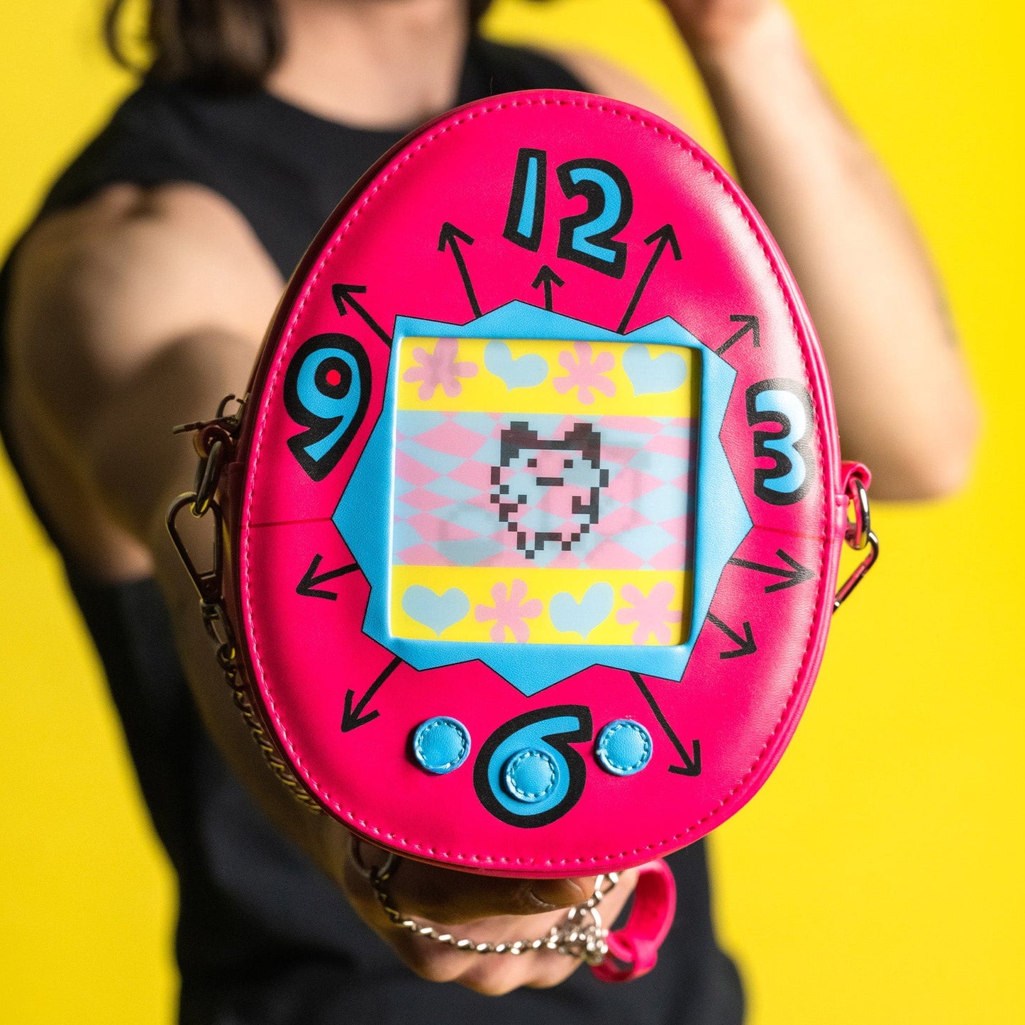 🎁ENVÍO GRATIS🎁 Crossbody lenticular Tamagotchi x Cakeworthy original