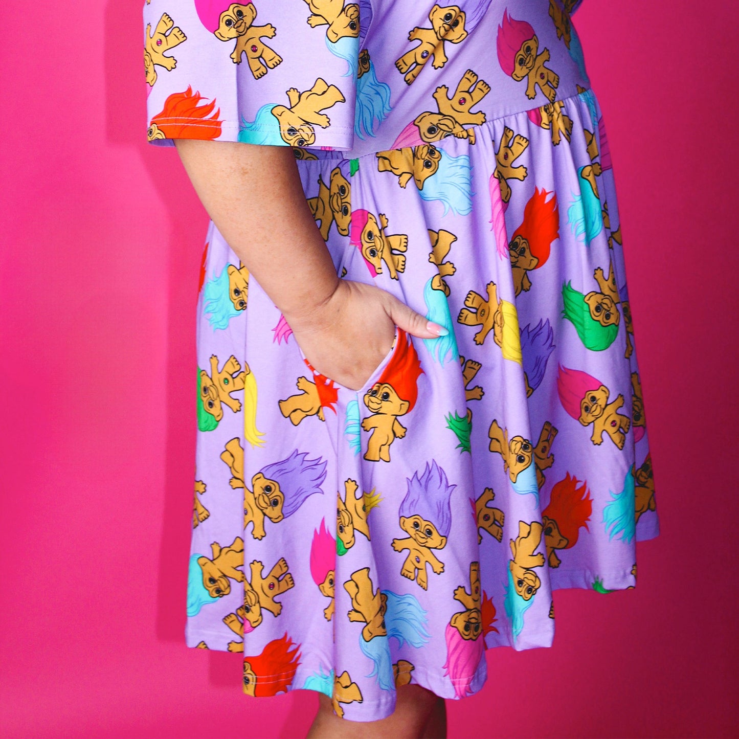 Vestido Good Luck Trolls x Cakeworthy original