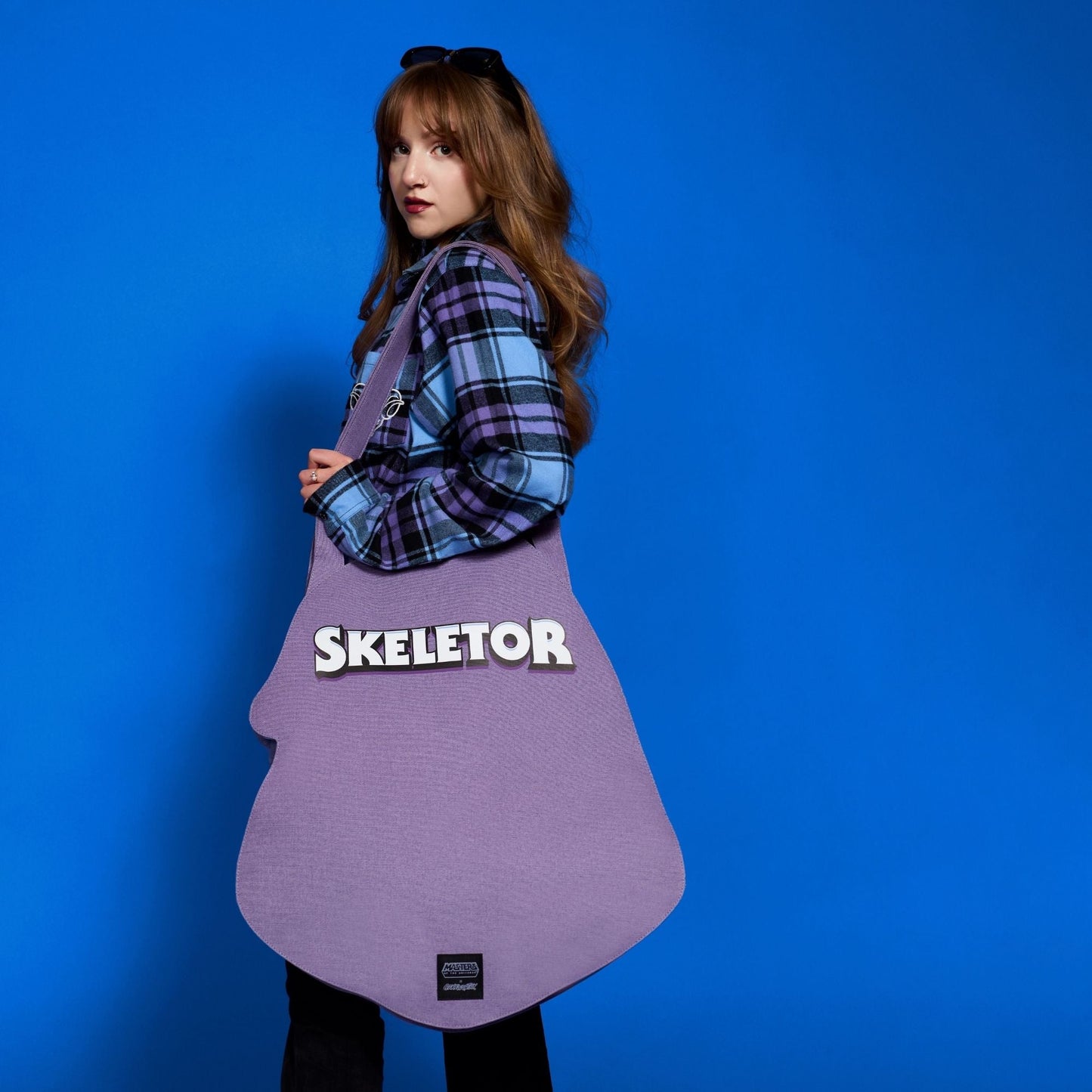 ⚠️PREVENTA IMPORTACIÓN Tote Bolsa Skeletor Cakeworthy brilla en la obscuridad *Se enviará alrededor de 15 a 20 días habiles después de su compra* Masters of the Universe