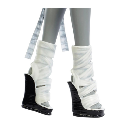 Monster high Reel drama reproduction año 2025 Cleo  (ligeros detalles estéticos en caja)