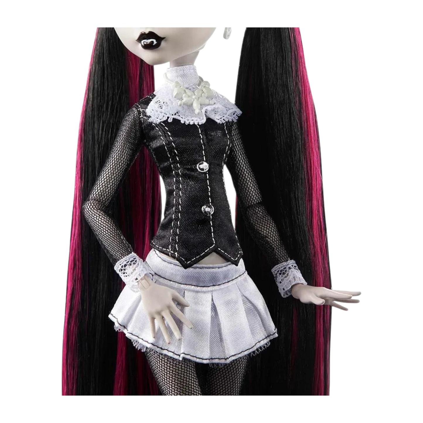 ⚠️Caja muy maltratada⚠️ Monster high Reel drama reproduction año 2025 Draculaura (muchos detalles estéticos en caja por viaje) ideal si coleccionas fuera de caja. Ver fotos.