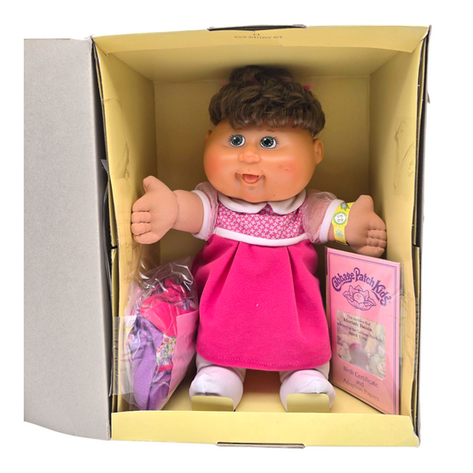 Cabbage Patch Vintage Cabbage Patch aniversario ( la muñeca se mancha la carita con las chospitas del helado) 😱