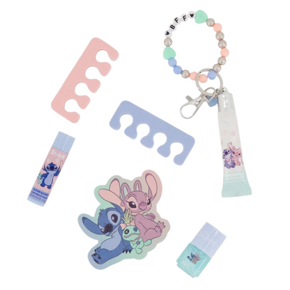 ✨ Caboodles grande con maquillaje Stitch (7 piezas incluidas)