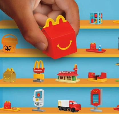 Lil' McDonald's Happy Meal año 2025 cajita feliz roja mini modelo #3 Nuevas