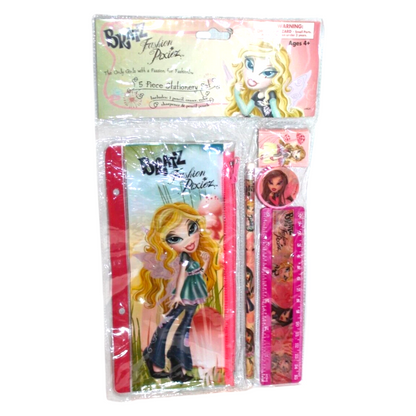Set de Papelería Vintage Bratz con Estuche, go a, sacapuntas, regla, lápiz. Años 2000s