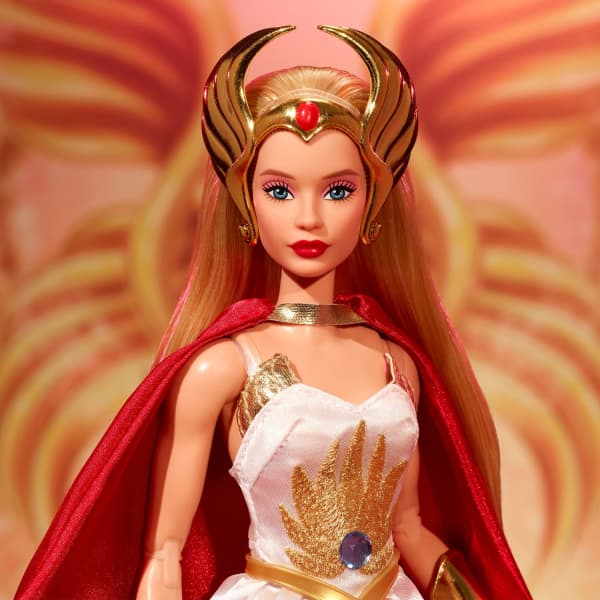 🚨PREVENTA🚨 Entregamos primer semana de marzo. Masters of the Universe  Princess of Power She-Ra Muñeca 40 aniversario Mattel Creations