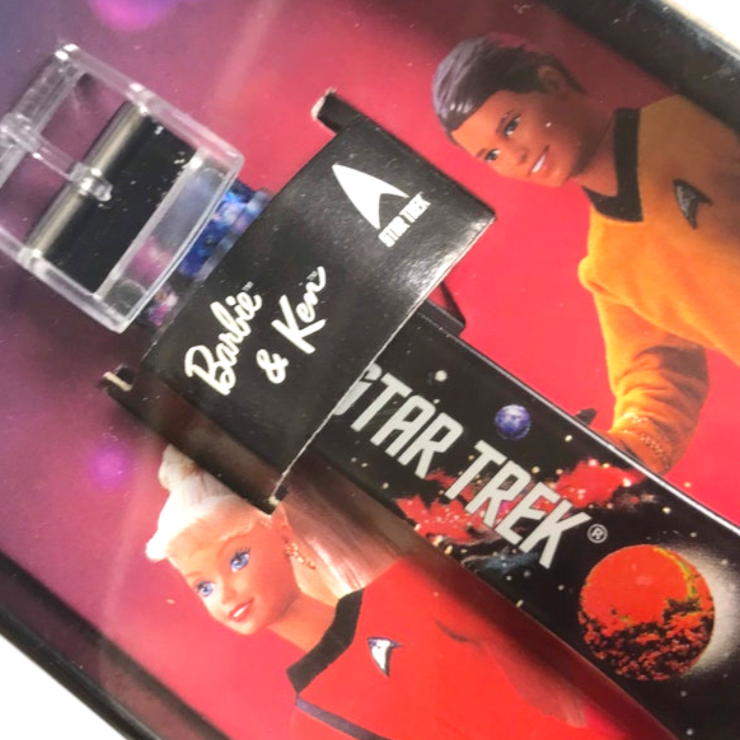 Reloj Vintage Star Trek 30 Aniversario Barbie y Ken con cajita Coleccionable Año 1996 (necesita batería nueva seguramente)