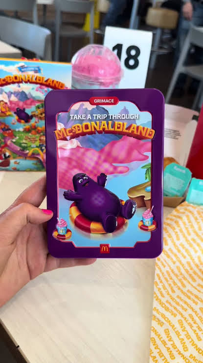 A elegir McDonald's Happy Meal Latas coleccionables del McDonaldland Meal (Adult Happy Meal) año 2025